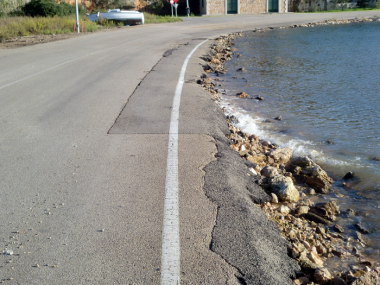 L’Ajuntament demana a Ports que arregli la carretera que uneix Portopetro i Cala d’Or a la volta denominada Sa Platja