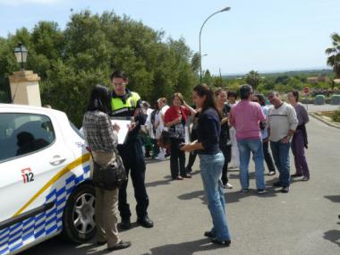 Creu Roja i Policia local coordinen un simulacre d’evacuació al Centre de Dia de s’Alqueria Blanca