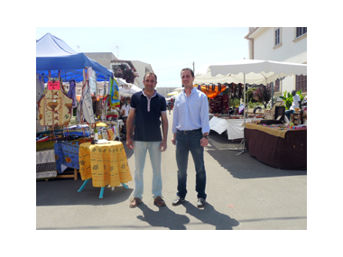 Inaugurat el mercat setmanal de Cala Figuera, amb una gran acceptació de residents i turistes