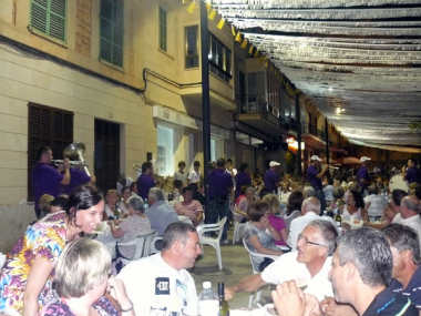 El Sopar a la Fresca de Santanyí va reunir 1.150 persones