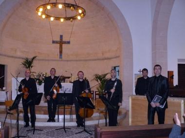 Ensemble BACHrroc va oferir un esplèndid concert a l’església de Cala d’Or sota el títol: Sólo Bach