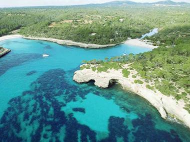 Santanyí demana que es mantinguin els serveis de les platges del Parc Natural de Mondragó