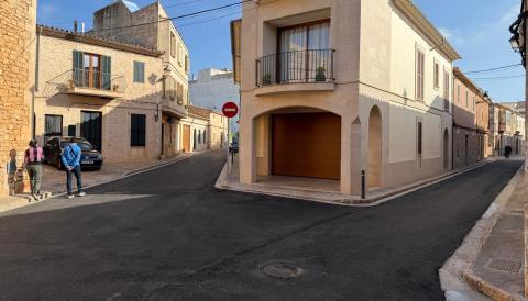 NOU ASFALT CARRER DE LA MAR_DESEMBRE 2025