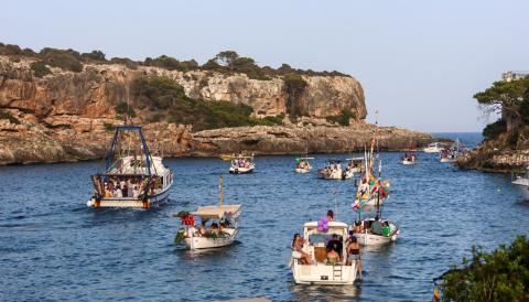 PROCESSÓ MARÍTIMA MARE DE DÉU DEL CARME CALA FIGUERA