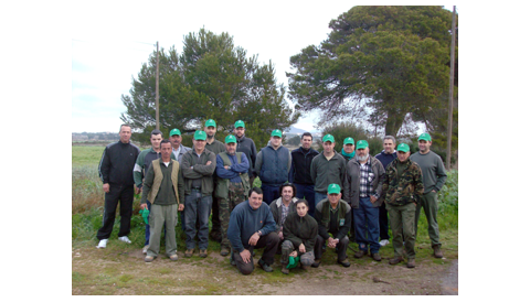 Una quinzena de caçadors del municipi de Santanyí col•laboren amb la campanya contra la processionària del pi