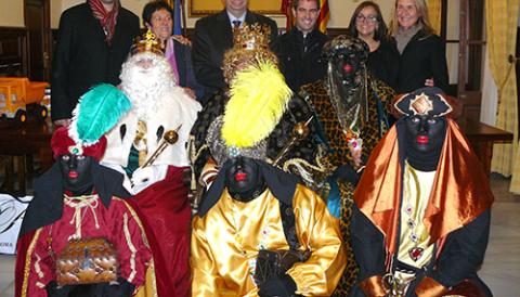 Els Reis d’Orient arribaren carregats de regals al municipi de Santanyí