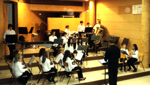 Els alumnes de l’Escola Municipal de Música de Santanyí demostren el que han aprés durant el curs