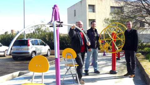 L’Ajuntament de Santanyí renova els jocs infantils de diversos parcs del municipi