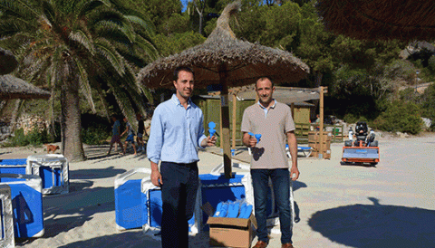 L’Ajuntament repartirà 90.000 cendrers aquest estiu per les platges de Santanyí